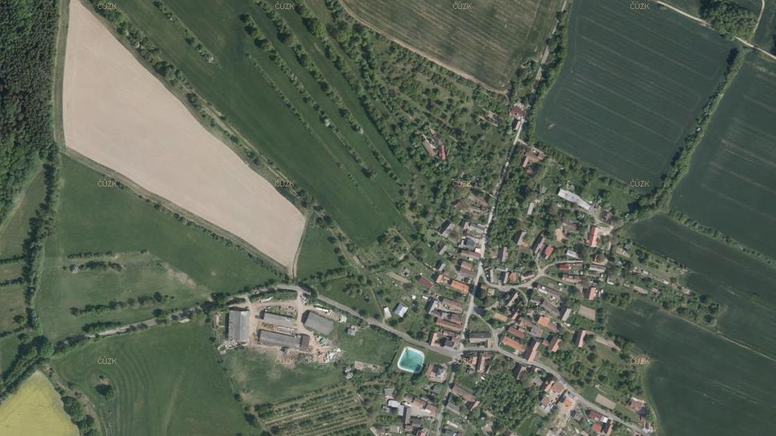 Ovocnářská krajina Holovouska a Ostroměřska